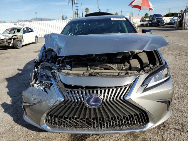 Photo 5 from auction – 2021 LEXUS ES 300H BA with VIN 58ACA1C18MU006202