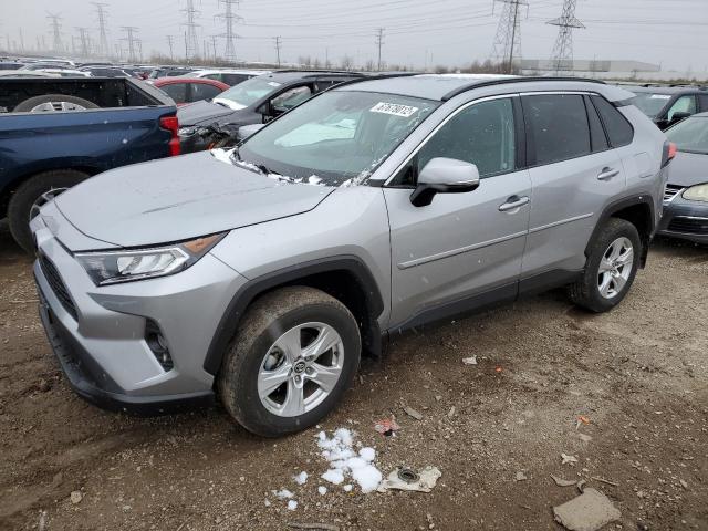 TOYOTA RAV4 XLE 2020 with VIN 2T3P1RFV2LW123740 - Photo from auction