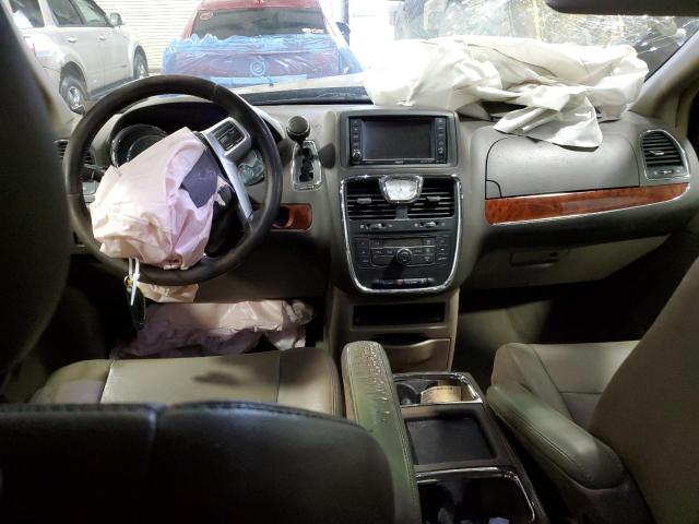 Photo 8 from auction – 2012 CHRYSLER TOWN & COU with VIN 2C4RC1CG3CR273652
