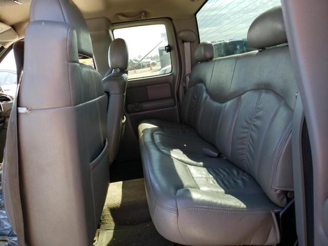 Photo 10 from auction – 2000 CHEVROLET SILVERADO with VIN 1GCEC19T2YZ326308