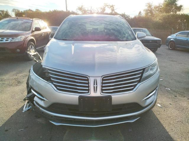 Photo 5 from auction – 2017 LINCOLN MKC PREMIE with VIN 5LMCJ1D90HUL39878
