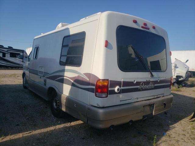 Photo 3 from auction – 2000 WINNEBAGO RIALTA with VIN WV3AH2706XH143655