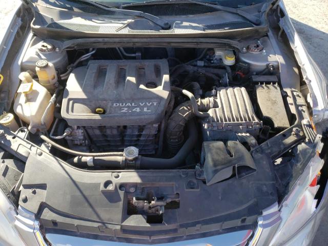 Photo 11 from auction – 2013 CHRYSLER 200 TOURIN with VIN 1C3CCBBB8DN512813