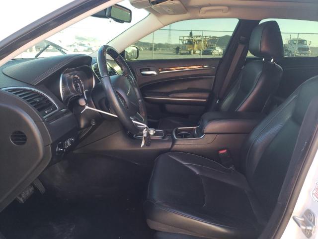 Photo 7 from auction – 2019 CHRYSLER 300 LIMITE with VIN 2C3CCAEG9KH631350