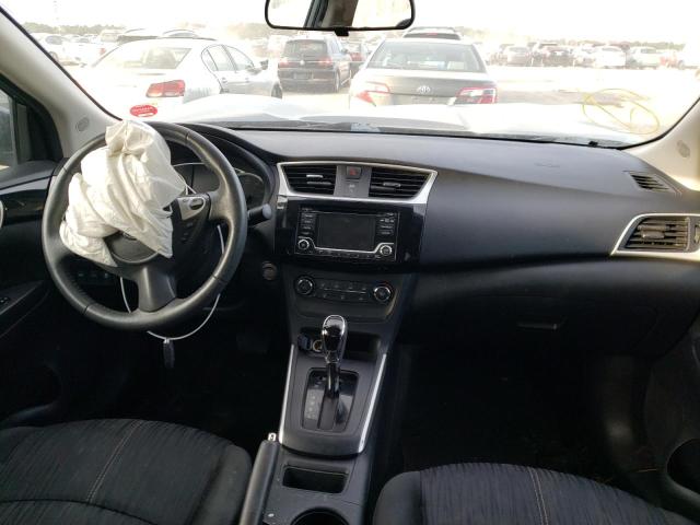 Photo 8 from auction – 2017 NISSAN SENTRA S with VIN 3N1AB7AP4HL693532
