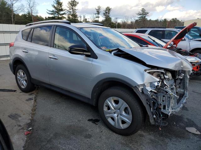 Photo 4 from auction – 2015 TOYOTA RAV4 LE with VIN JTMBFREVXFJ025541