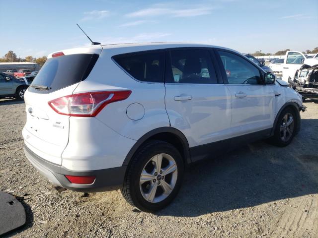 Photo 3 from auction – 2014 FORD ESCAPE SE with VIN 1FMCU0GX1EUD37888