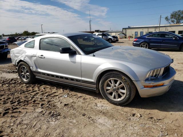 Photo 4 from auction – 2005 FORD MUSTANG with VIN 1ZVFT80N155148936