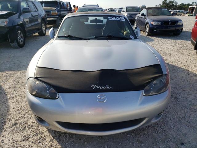 Photo 5 from auction – 2001 MAZDA MX-5 MIATA with VIN JM1NB353210205213