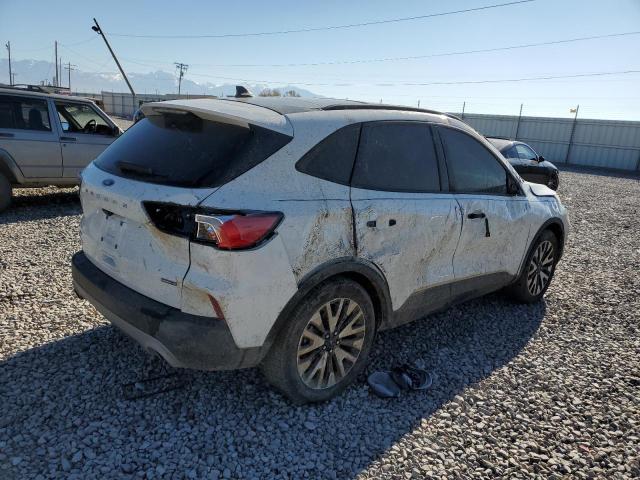 Photo 3 from auction – 2020 FORD ESCAPE SE with VIN 1FMCU9BZ6LUC27820