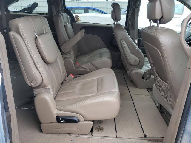 Photo 11 from auction – 2013 CHRYSLER TOWN & COU with VIN 2C4RC1BG5DR681797