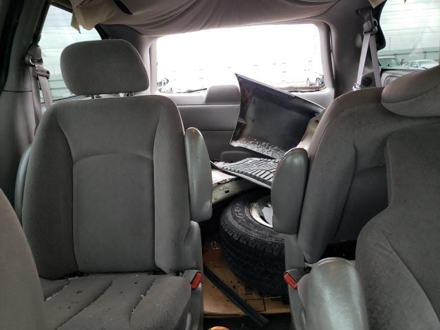 Photo 10 from auction – 2002 DODGE GRAND CARA with VIN 2B4GP44352R755141