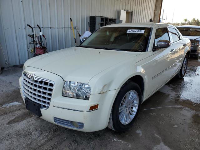 CHRYSLER 300 TOURIN 2010 with VIN 2C3CA5CV8AH326726 - Photo from auction