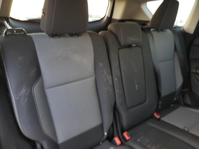 Photo 10 from auction – 2017 FORD ESCAPE SE with VIN 1FMCU0GD7HUE56118