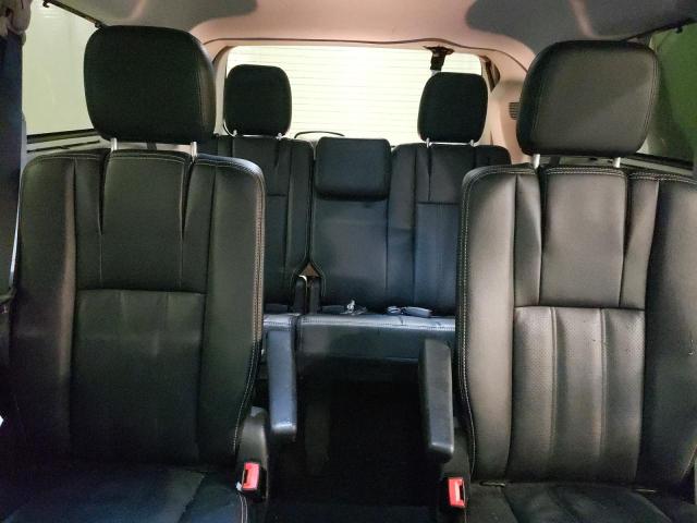 Photo 10 from auction – 2016 CHRYSLER TOWN & COU with VIN 2C4RC1CG6GR191016