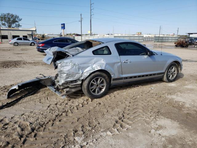 Photo 3 from auction – 2005 FORD MUSTANG with VIN 1ZVFT80N155148936