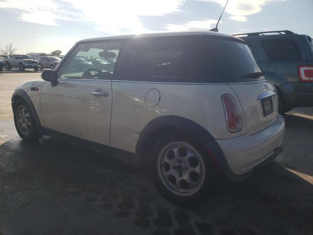 Photo 2 from auction – 2005 MINI COOPER with VIN WMWRC33585TJ73047