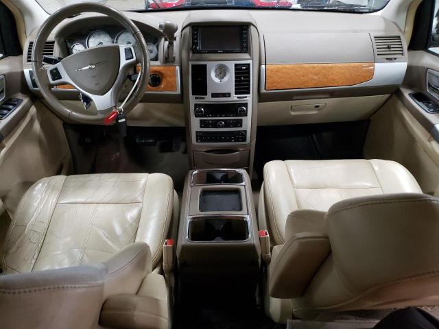Photo 8 from auction – 2010 CHRYSLER TOWN & COU with VIN 2A4RR7DX3AR398318