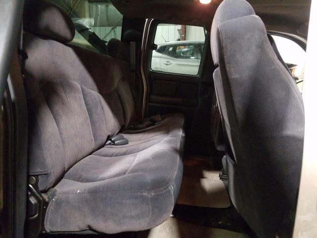 Photo 10 from auction – 2001 CHEVROLET SILVERADO with VIN 1GCHK29UX1E182759