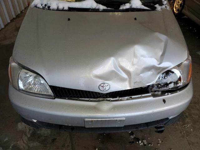 Photo 11 from auction – 2001 TOYOTA ECHO with VIN JTDBT123310102617
