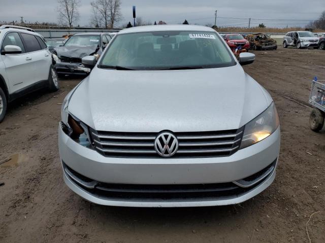 Photo 5 from auction – 2015 VOLKSWAGEN PASSAT S with VIN 1VWAS7A37FC011985