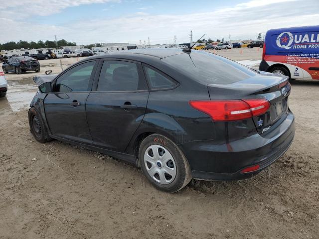Photo 2 from auction – 2015 FORD FOCUS S with VIN 1FADP3E20FL305701