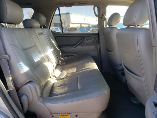 Photo 11 from auction – 2005 TOYOTA SEQUOIA SR with VIN 5TDBT44A95S250433