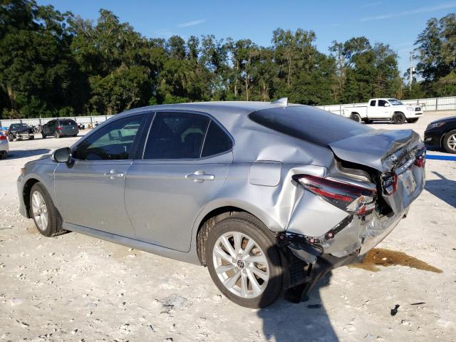 Photo 2 from auction – 2022 TOYOTA CAMRY LE with VIN 4T1C11AK0NU652032