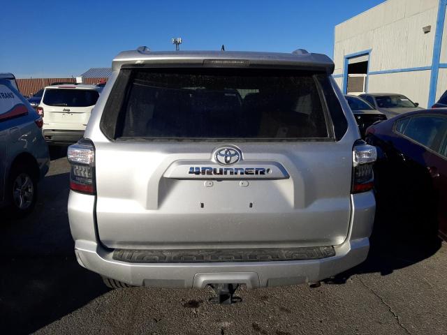 Photo 6 from auction – 2015 TOYOTA 4RUNNER SR with VIN JTEBU5JR5F5211452