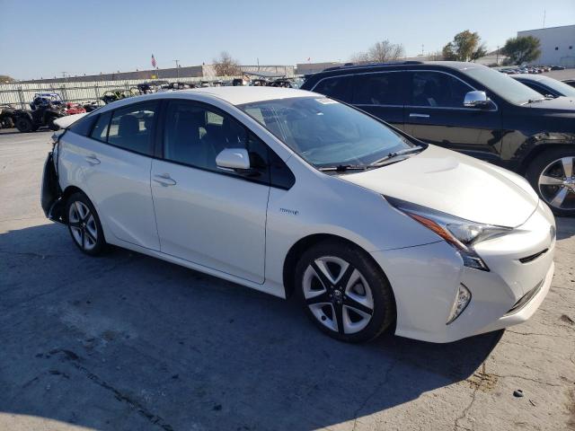 Photo 4 from auction – 2016 TOYOTA PRIUS with VIN JTDKARFU6G3028365