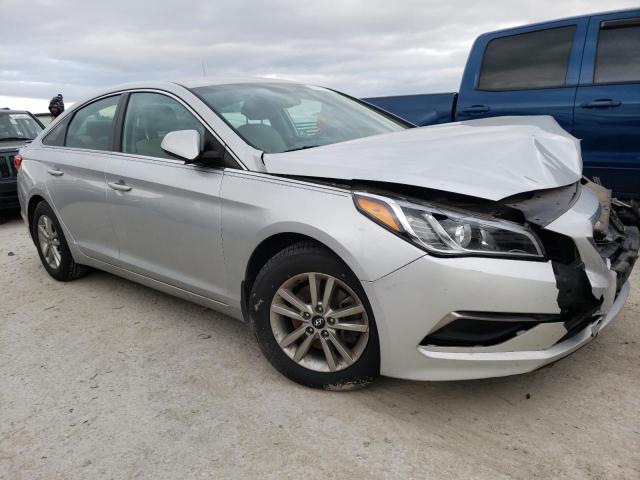 Photo 4 from auction – 2017 HYUNDAI SONATA SE with VIN 5NPE24AF6HH481154