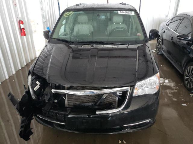 Photo 5 from auction – 2014 CHRYSLER TOWN & COU with VIN 2C4RC1BG9ER464075