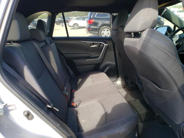 Photo 11 from auction – 2022 TOYOTA RAV4 SE with VIN JTM16RFV4ND050815