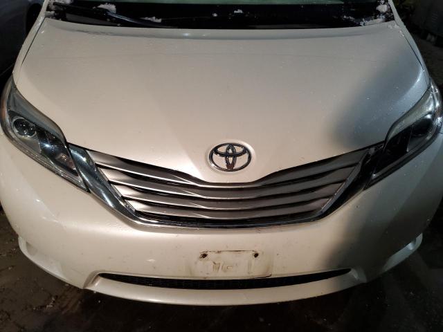 Photo 12 from auction – 2015 TOYOTA SIENNA XLE with VIN 5TDDK3DC1FS119439