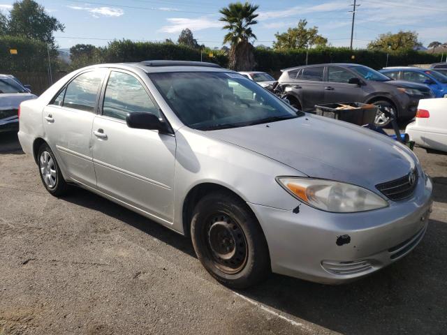 Photo 4 from auction – 2004 TOYOTA CAMRY LE with VIN 4T1BE32K04U295220