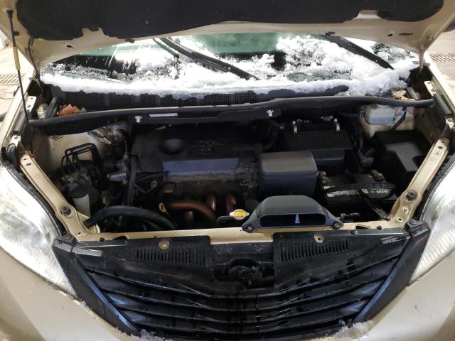 Photo 12 from auction – 2012 TOYOTA SIENNA BAS with VIN 5TDKA3DC7CS010926