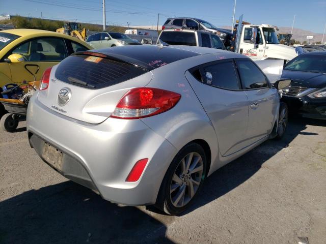 Photo 3 from auction – 2016 HYUNDAI VELOSTER with VIN KMHTC6AD4GU288158