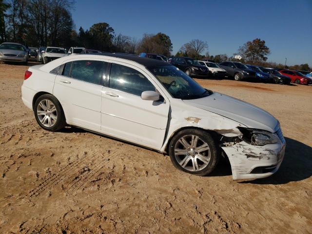 Photo 4 from auction – 2013 CHRYSLER 200 TOURIN with VIN 1C3CCBBB9DN714916