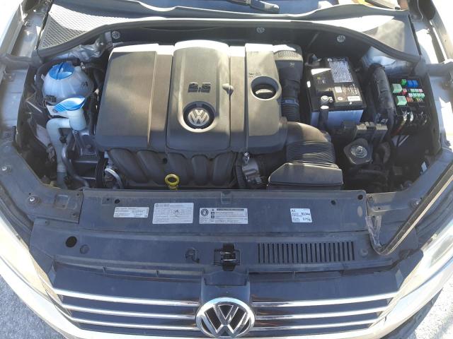 Photo 11 from auction – 2014 VOLKSWAGEN PASSAT S with VIN 1VWAP7A32EC016849