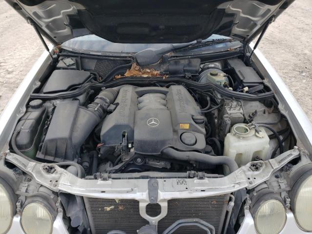 Photo 11 from auction – 2000 MERCEDES-BENZ E 320 with VIN WDBJF65J8YB054071