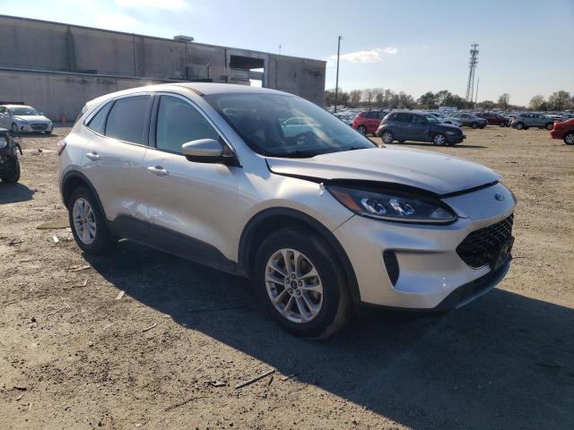 Photo 4 from auction – 2020 FORD ESCAPE SE with VIN 1FMCU9G61LUA95144
