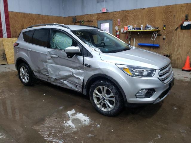 Photo 4 from auction – 2018 FORD ESCAPE SE with VIN 1FMCU9GD9JUC23755