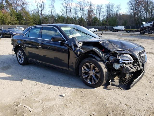 Photo 4 from auction – 2015 CHRYSLER 300 LIMITE with VIN 2C3CCAAG8FH735937