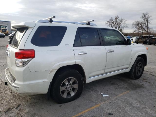 Photo 3 from auction – 2011 TOYOTA 4RUNNER SR with VIN JTEBU5JR3B5074067