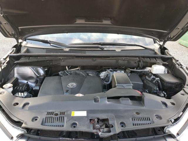 Photo 11 from auction – 2019 TOYOTA HIGHLANDER with VIN 5TDKZRFHXKS573617