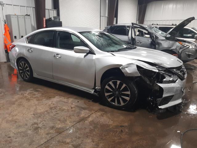 Photo 4 from auction – 2017 NISSAN ALTIMA SV with VIN 1N4AL3AP6HC160232