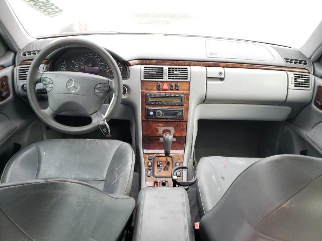 Photo 8 from auction – 2000 MERCEDES-BENZ E 320 with VIN WDBJF65J8YB054071