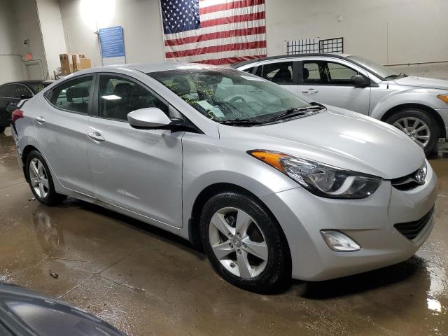 Photo 4 from auction – 2012 HYUNDAI ELANTRA GL with VIN KMHDH4AE8CU398935
