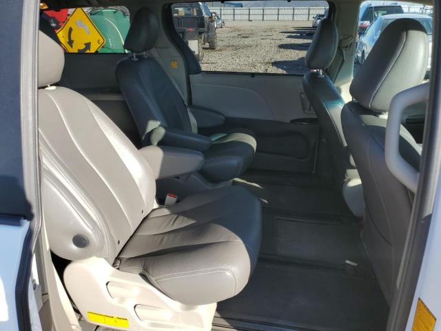 Photo 11 from auction – 2011 TOYOTA SIENNA LE with VIN 5TDJK3DC6BS022136