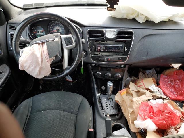 Photo 8 from auction – 2012 CHRYSLER 200 TOURIN with VIN 1C3CCBBB3CN131806